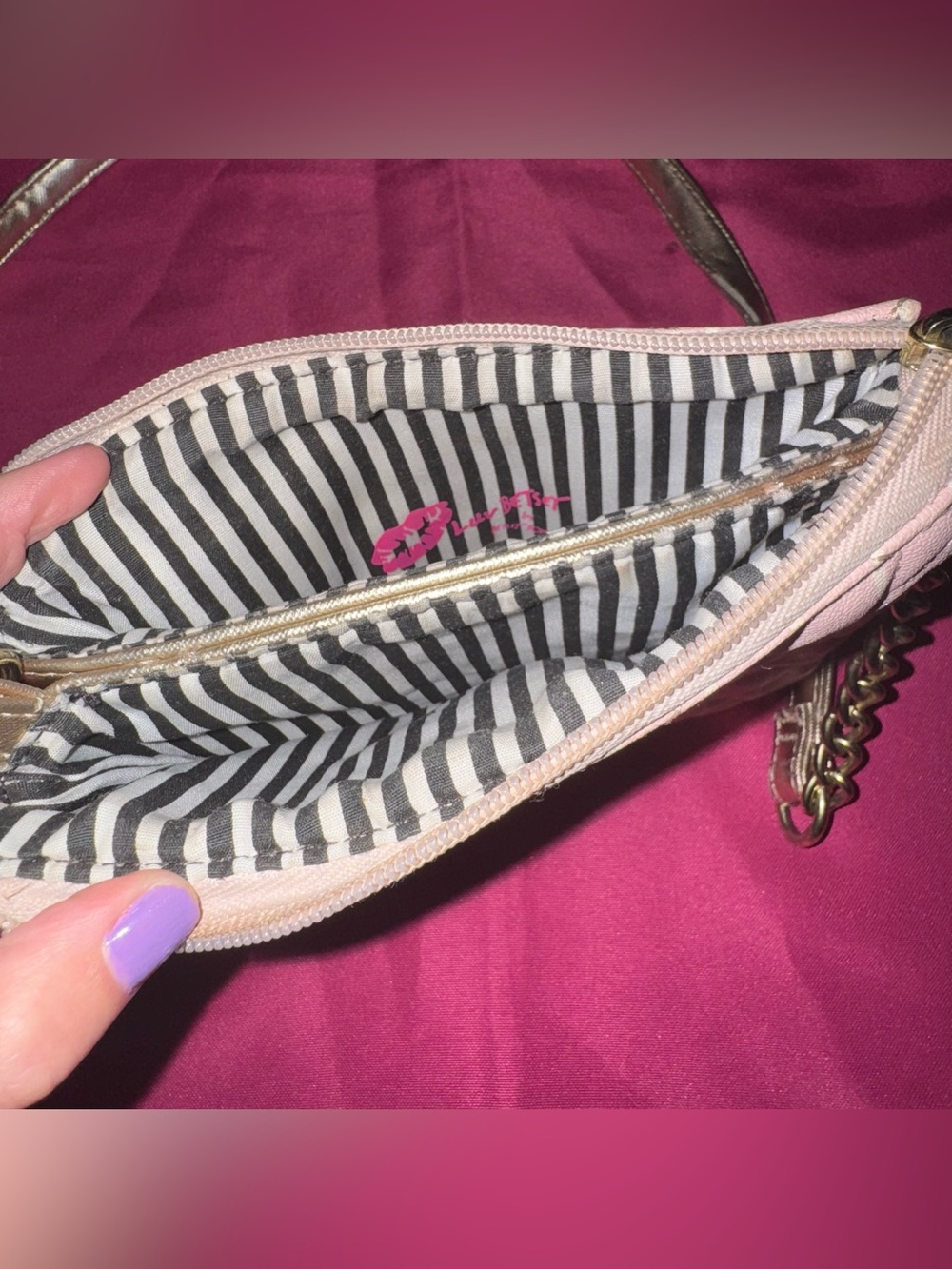 Betsey Johnson Pink Quilted Crossbody Bundle of 2 / Betsey Johnson Bundle - Picture 7 of 9